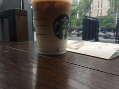 -星巴克(南翔五彩城店)