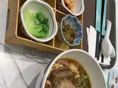 -康师傅私房牛肉面(申虹店)