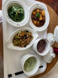 -菁幼月子会所(儿童医院店)