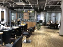 -Mentor Hair Salon