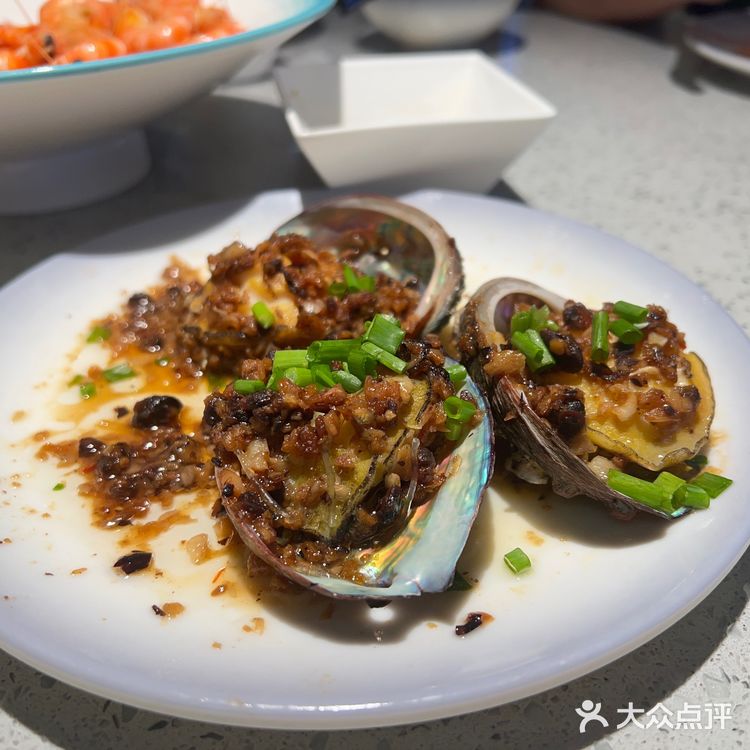 寻找三亚最正宗卫生的新鲜海鲜城