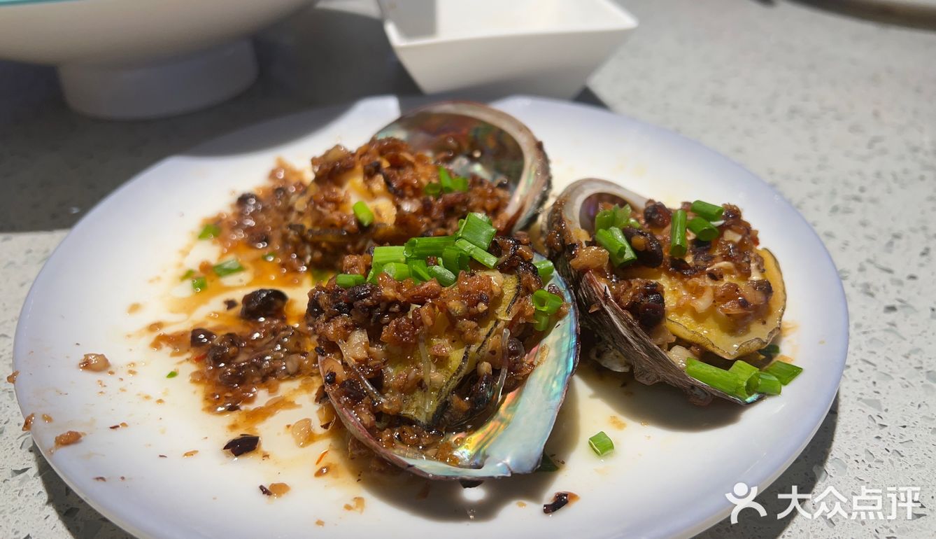 寻找三亚最正宗卫生的新鲜海鲜城