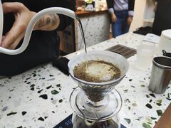 -Line 咖啡(石厦花园店)