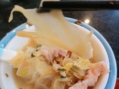 -老来福·非遗酸汤兔(凯旋路店)