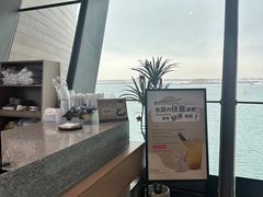 -抱抱地球咖啡馆(国家海洋博物馆店)