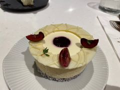 -潮一不贰·法式甜品·生日蛋糕·西式简餐(外滩店)