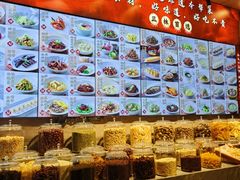 -品悦酒店(三林古镇店)