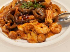 -连鹭海鲜·海肠捞饭·海胆饭(星海店)