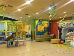 -红黄蓝成长中心(公益西桥校区)