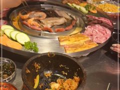 -哈哈碳都·牛肋条无限自助烤肉(台江万达店)