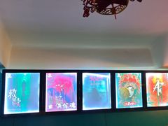 -荒岛实景沉浸密室(江汉路1店)