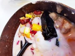 -津椰本·海南正宗椰奶清补凉(店一店)