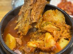 -喇喇排骨火锅·传统韩式脊骨汤(望京西园总店)