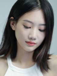 -林小西 · 专业半永久纹眉