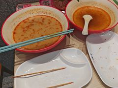 -小杨生煎(金山百联购物中心3楼店)