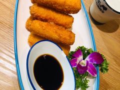 -山城外·非遗酸菜鱼(新都汇融店)