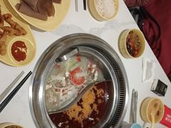 -季季红火锅(柳州城中万达二店)