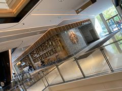 -星巴克臻选(湖滨道店)
