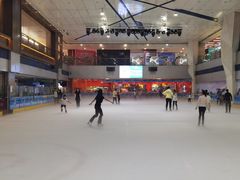 -正佳冰河湾真冰滑冰场