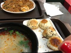 -冯鑫记南京鸭血粉丝汤(南京南站店)