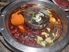 菌汤子母锅底-重庆地瓜老火锅(广渠门店)