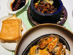 -桂满陇·手作小笼包&江南叫花鸡(中山公园店)
