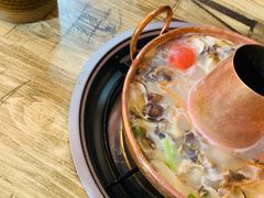 -香香腊排骨.野生菌火塘总店(束河店)
