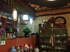 -嘎咓讓咘藏餐厅(团结新村店)