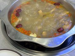 -光头药膳鸡(莱茵小镇店)