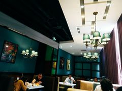 大堂-闫府私房菜·百年鲁菜(恒隆店)