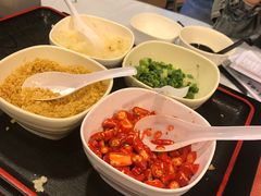 -鲜入围煮花胶鸡海鲜火锅