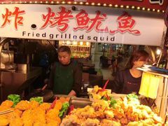 -六合夜市