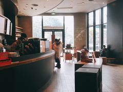 -星巴克臻选(成都来福士店)