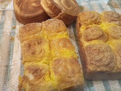 -顶东面包花园·生日蛋糕(太平店)