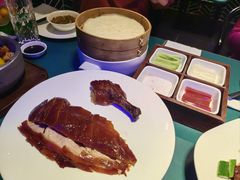 -逸馥荟(人广来福士店)