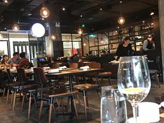 -Carbon莫卡哆·意大利复古集市餐厅(杭州大厦店)