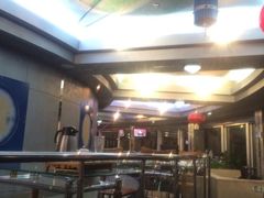 -天塔旋转餐厅