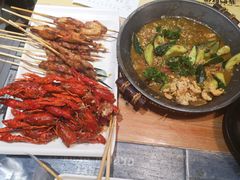 -丽伟的串·烧烤·砂锅(季景天地店)