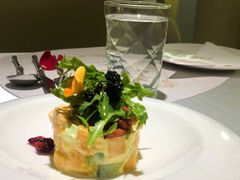 牛油果烤鸭肉塔塔-晶雅花园西餐厅(南京首店)