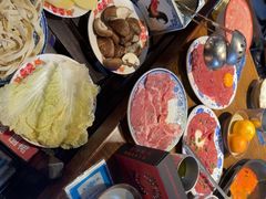 -萍姐火锅·公路夜市(武汉首店)