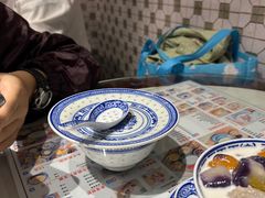 -广信牛奶甜品世家(台东店)
