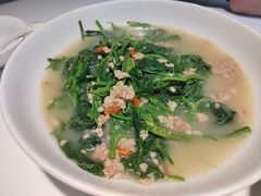 上汤肉碎浸桑叶-至潮餐厅精致粤菜·活鲈鱼·走地鸡(珠江新城店)