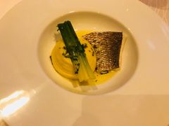 -迪拜帆船酒店海底餐厅