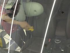 -鲨鱼皮汽车凹陷玻璃修复(静安店)