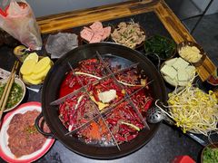 -利姐牧牛匠老火锅(兰花店)