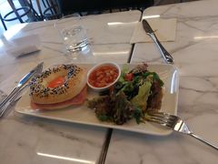 -Bracket Coffee(银河SOHO店)