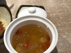银耳莲子羹-老上海里弄味道(知春路店)