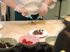 -亮马河饭店翠雅咖啡厅