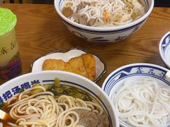 -鑫花溪牛肉米粉(凤凰街创始总店)