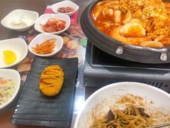 -贵宾庄炸酱面·韩式料理(高区店)